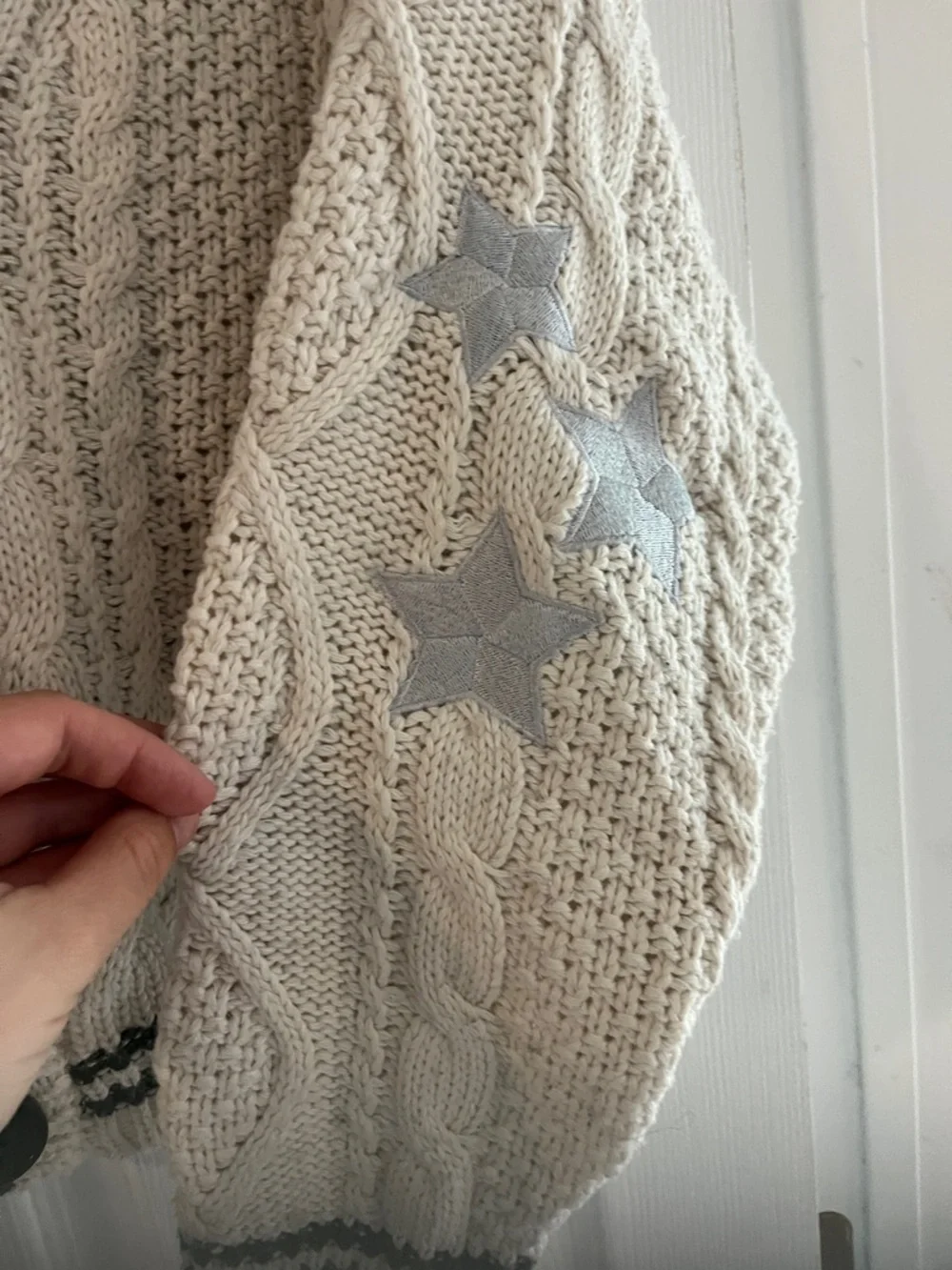 Taylor Swift Cream Cable-Knit Cardigan with Black Stripe‎ Trim- missing button